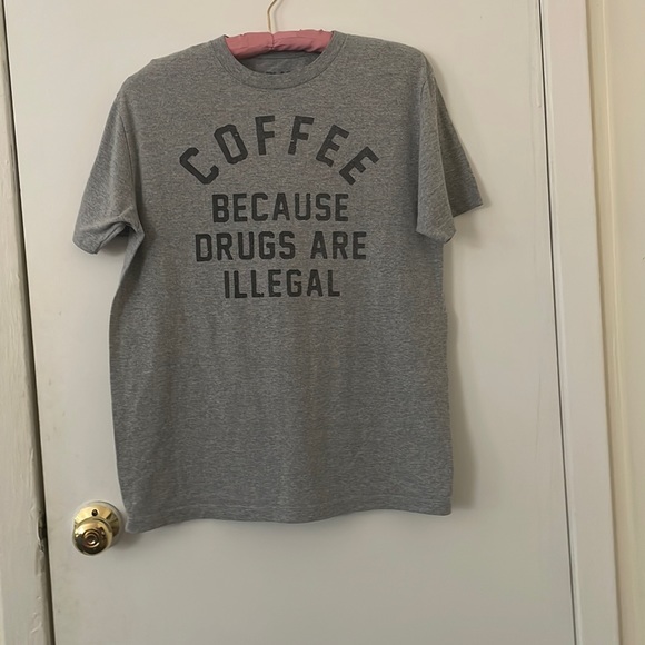 Mens tshirt size medium - Picture 1 of 1